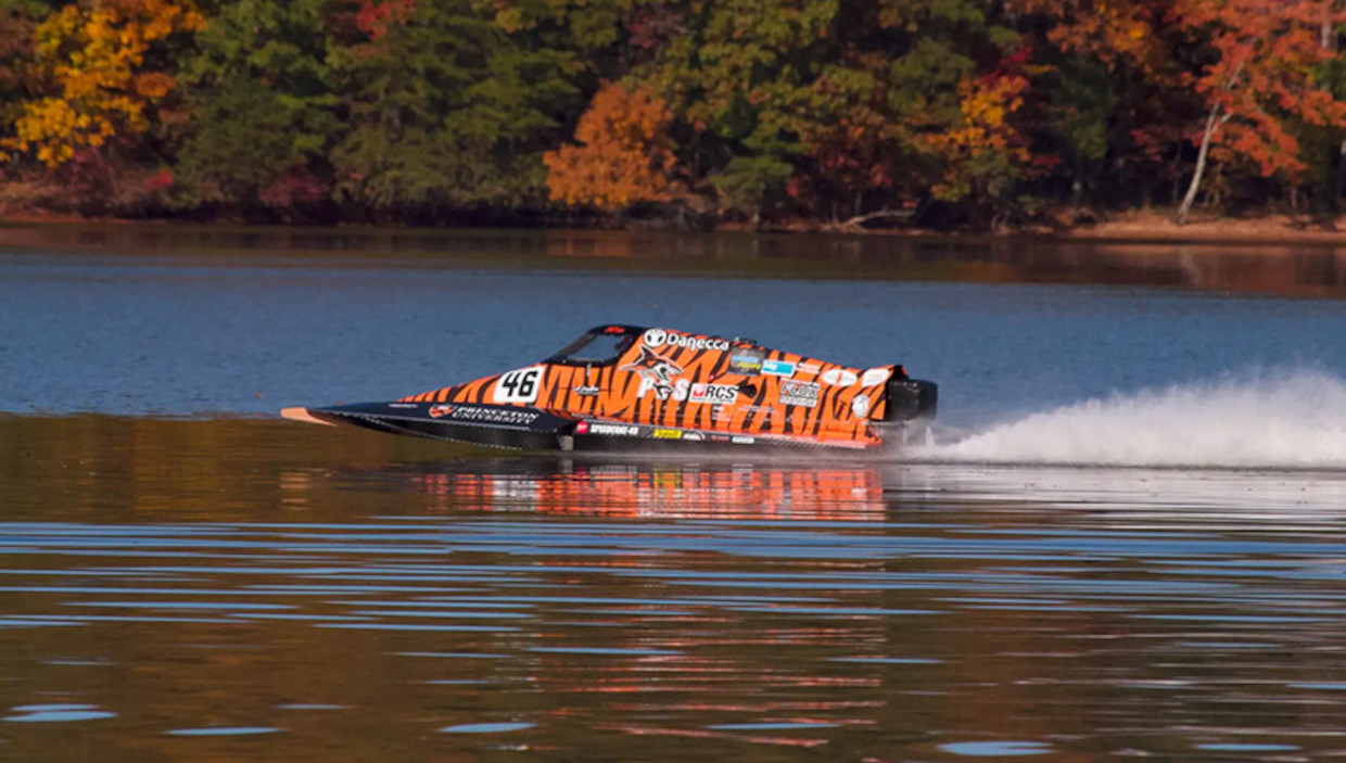 Princeton’s All-Electric ‘Big Bird’ Speedboat Sets New Speed Record