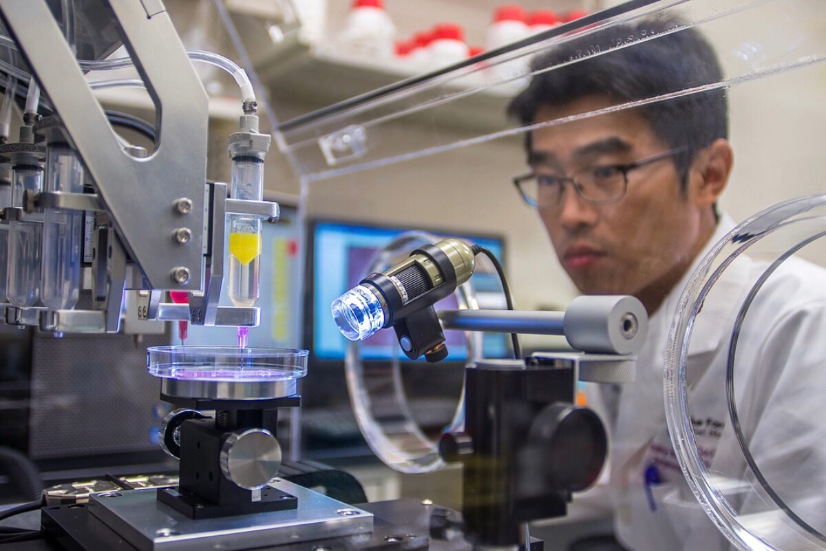 3-D bioprinting organs