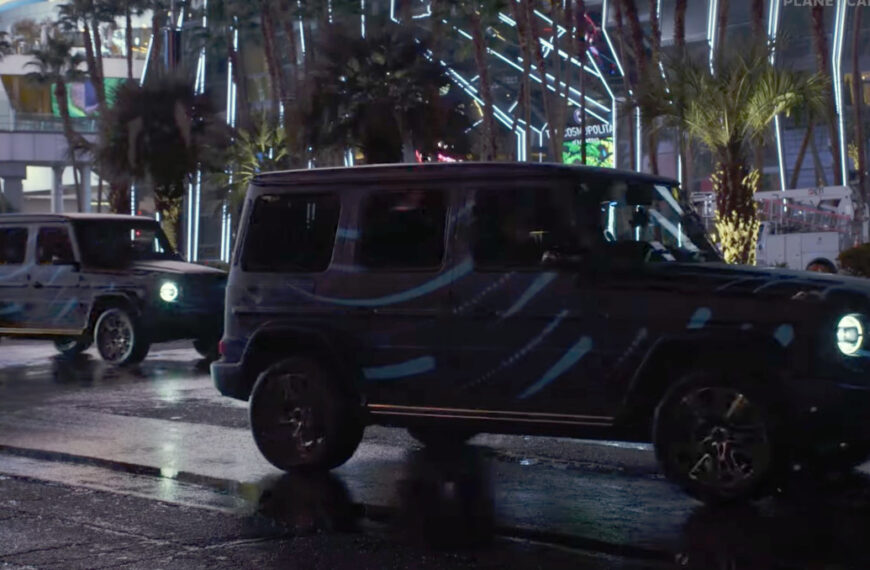 New All-Electric Mercedes-Benz G-Wagon Can Perform 0-Point “G-Turns”