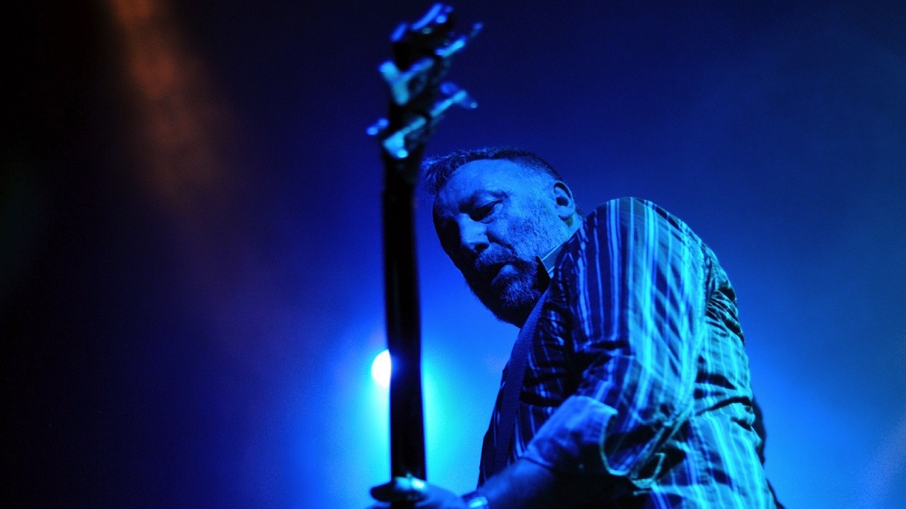 Peter Hook, Joy Division bassist