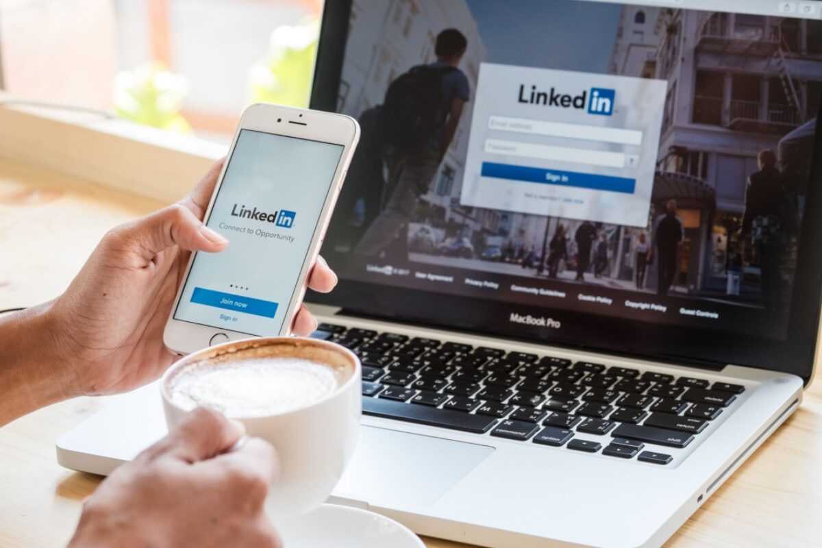 15 Common LinkedIn Mistakes That Could Be Holding You Back