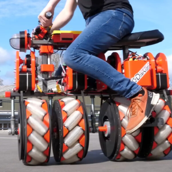 Constructing A Self-Balancing Screw-Wheel Bike