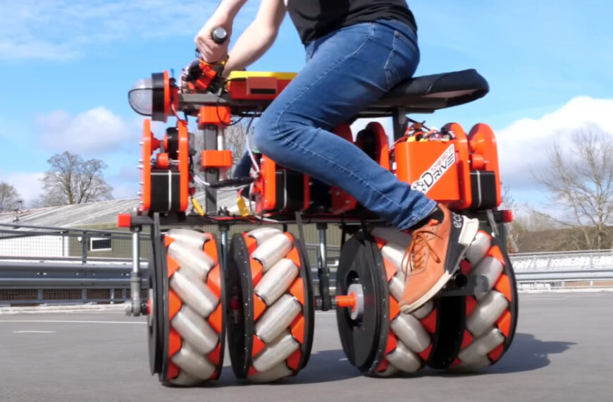 Constructing A Self-Balancing Screw-Wheel Bike