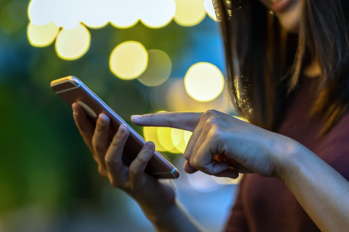 15 Ways to Break a Smartphone Addiction